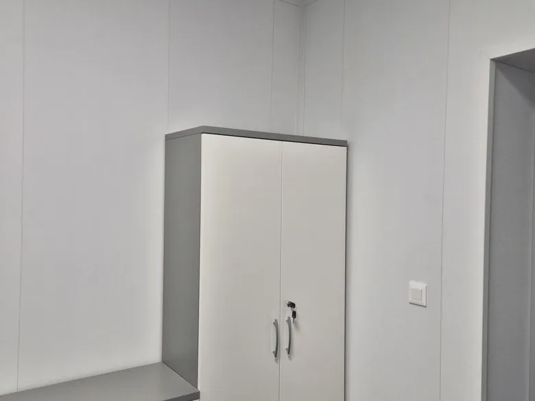 Biuro, panele ścienne STRAMA
